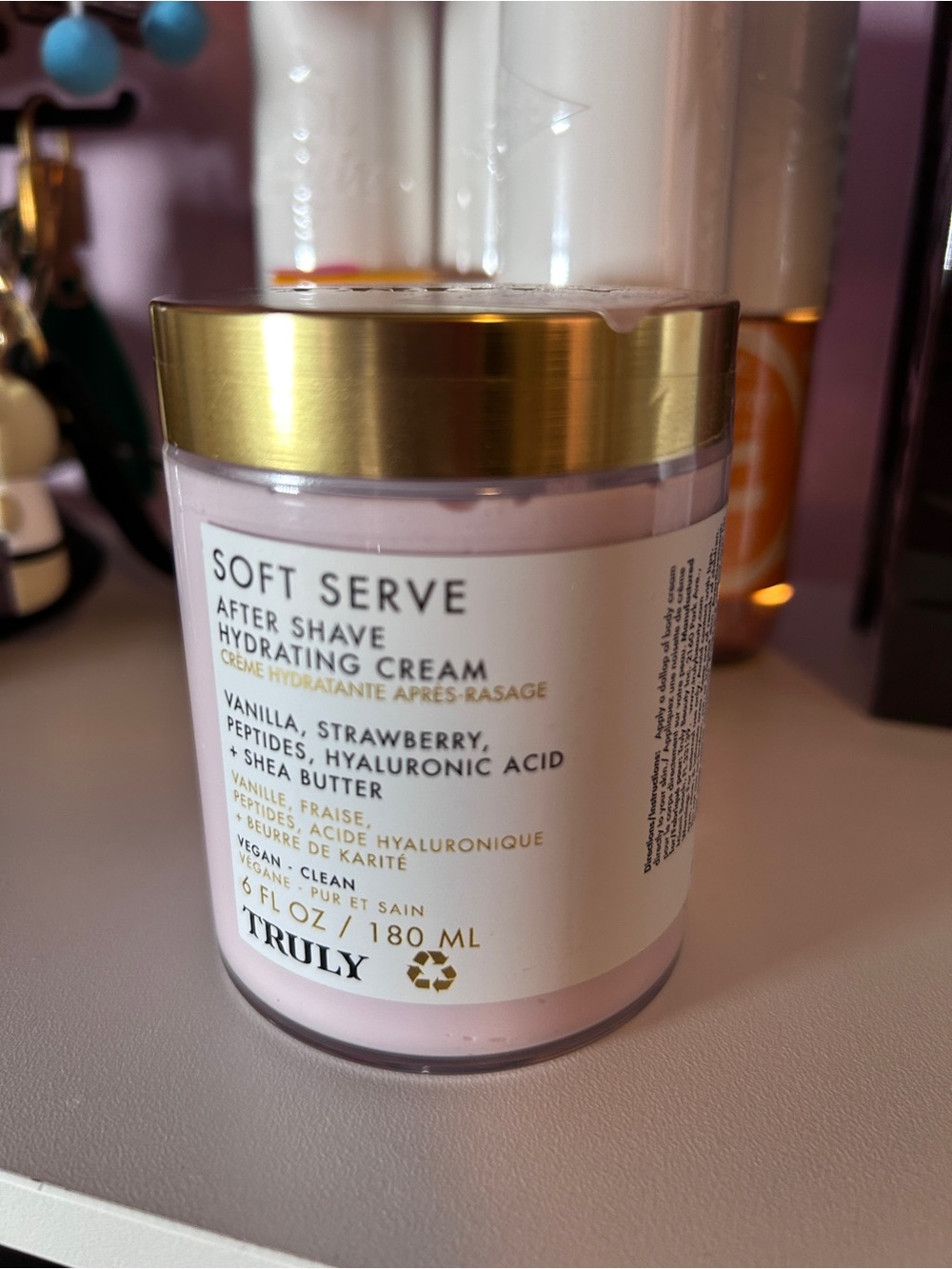 TRULY Soft Serve Hydrating Cream